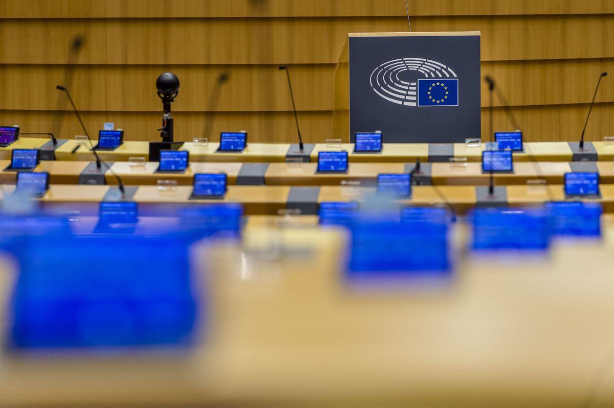 Hoogleraar Europees Openbaar Bestuur: 'Europese besluiten zijn stuk lastiger terug te draaien'
