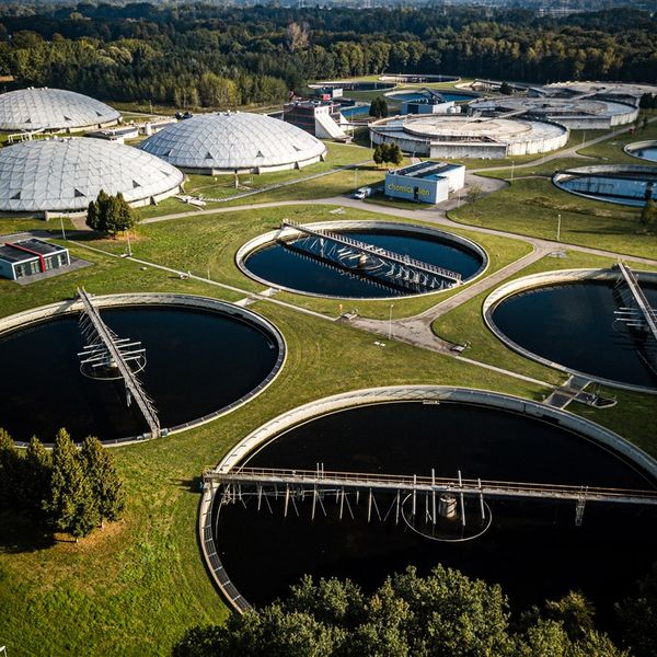 Hoogleraar drinkwaterzuivering: 'Realiseer grote Nederlandse drinkwaterwerken'